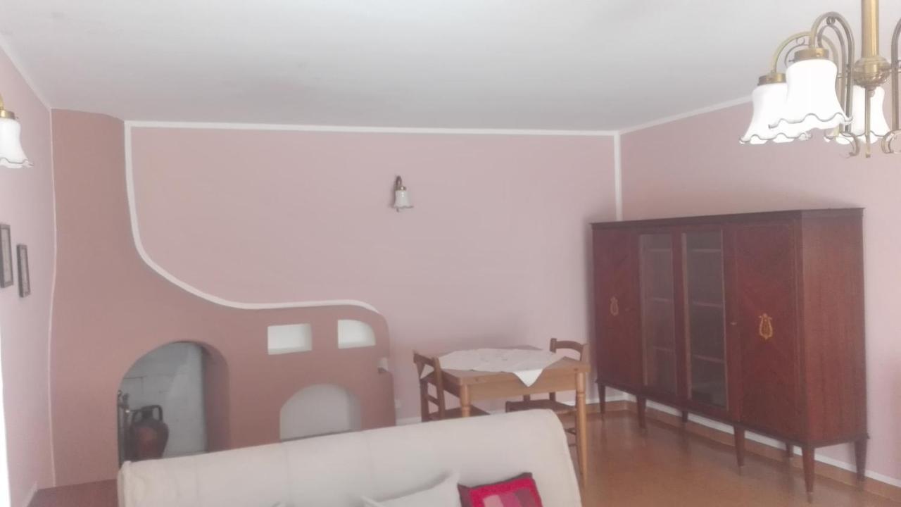 Casa Vacanze Villa Rosetta ドルガーリ エクステリア 写真