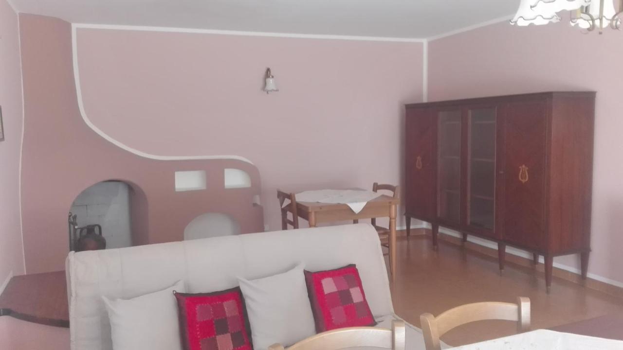 Casa Vacanze Villa Rosetta ドルガーリ エクステリア 写真