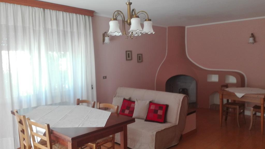 Casa Vacanze Villa Rosetta ドルガーリ エクステリア 写真